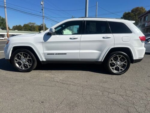 2018 Jeep Grand Cherokee Sterling Edition